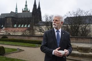 Pavel zrušil schůzku nejvyšších ústavních činitelů, některých se nedočkal - Novinky